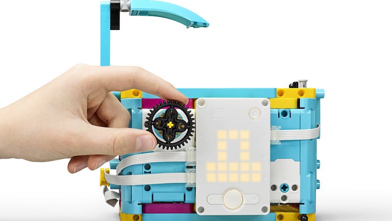 Lego education spike prime4