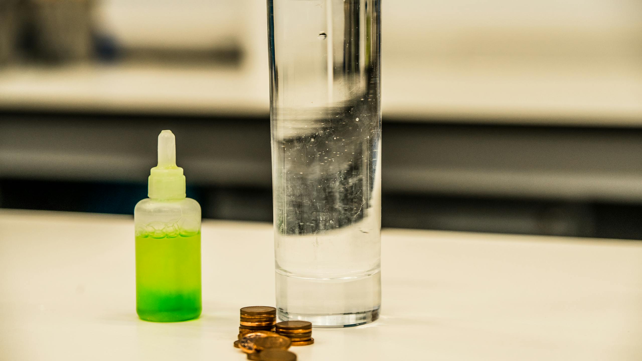 Water op een bergje met muntjes 21